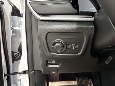 2026 Jeep Grand Cherokee GRAND CHEROKEE L LAREDO X 4X4
