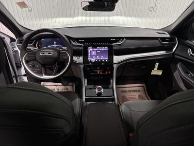 2026 Jeep Grand Cherokee GRAND CHEROKEE L LAREDO X 4X4
