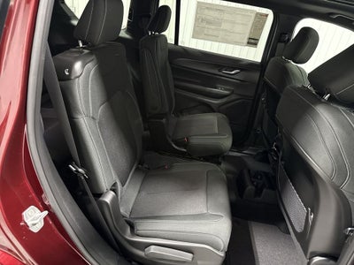 2026 Jeep Grand Cherokee GRAND CHEROKEE L LAREDO X 4X4