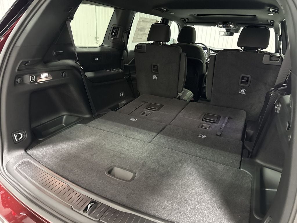 2026 Jeep Grand Cherokee GRAND CHEROKEE L LAREDO X 4X4