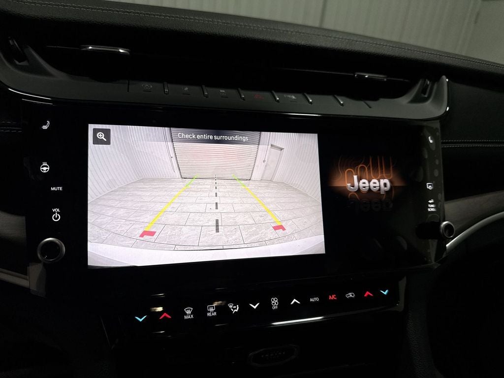 2026 Jeep Grand Cherokee GRAND CHEROKEE L LAREDO ALTITUDE 4X4