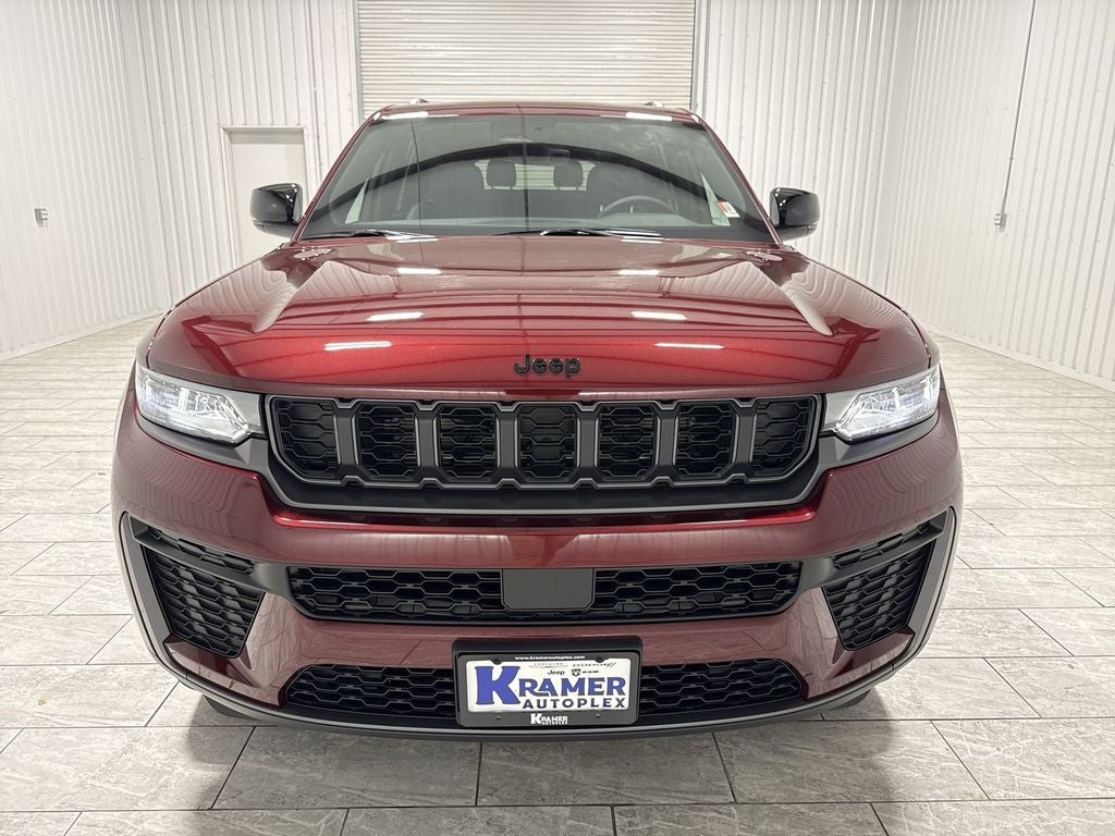 2026 Jeep Grand Cherokee GRAND CHEROKEE L LAREDO ALTITUDE 4X4