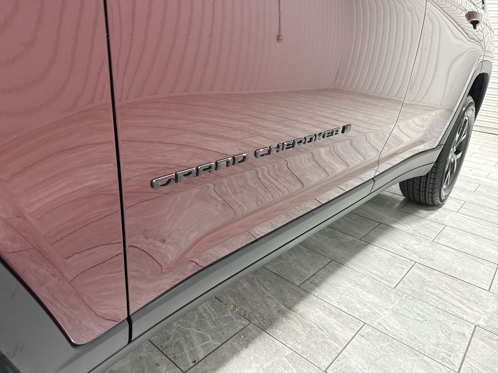 2026 Jeep Grand Cherokee GRAND CHEROKEE L LAREDO ALTITUDE 4X4