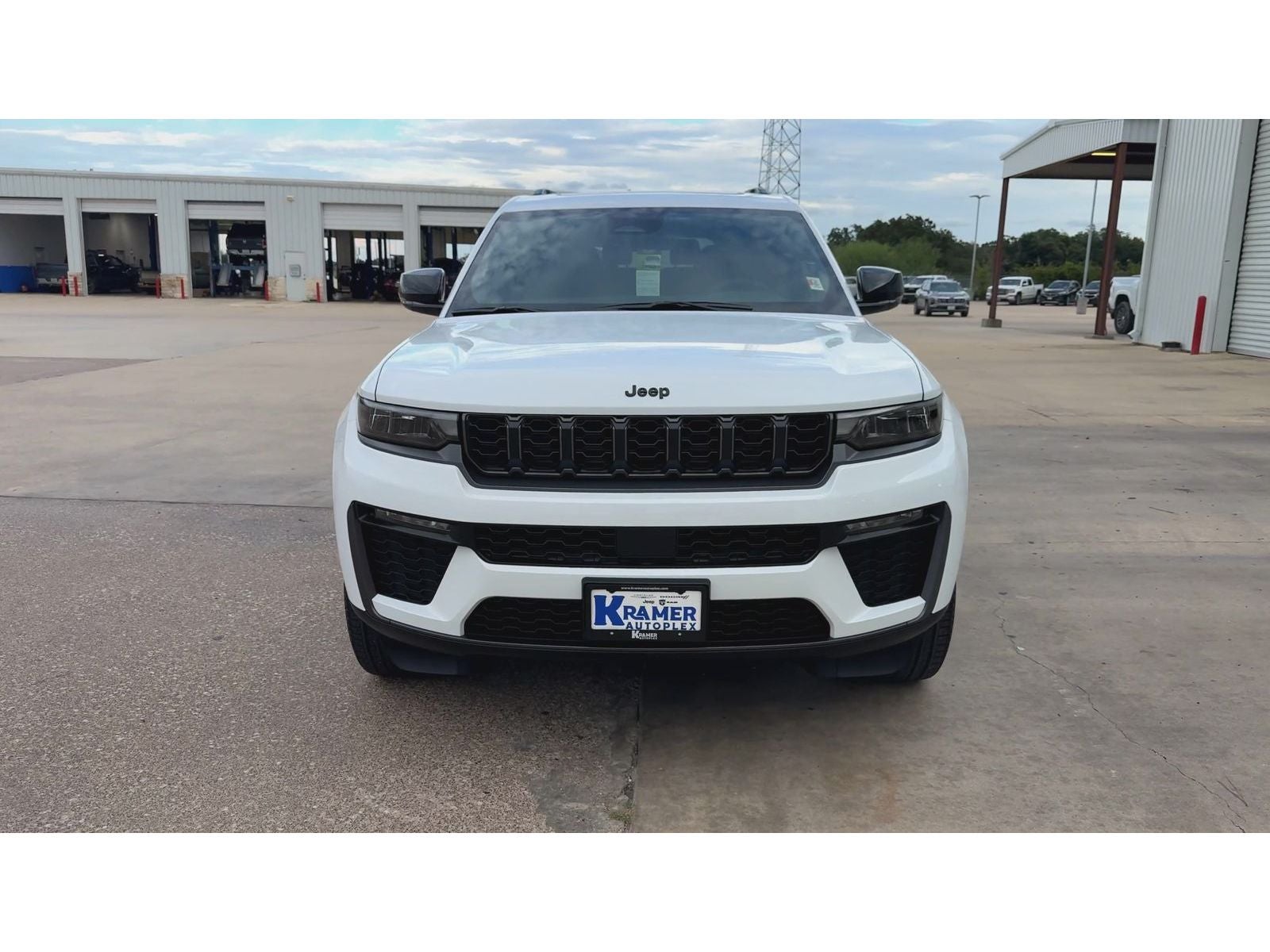 2027 Jeep Grand Cherokee Limited