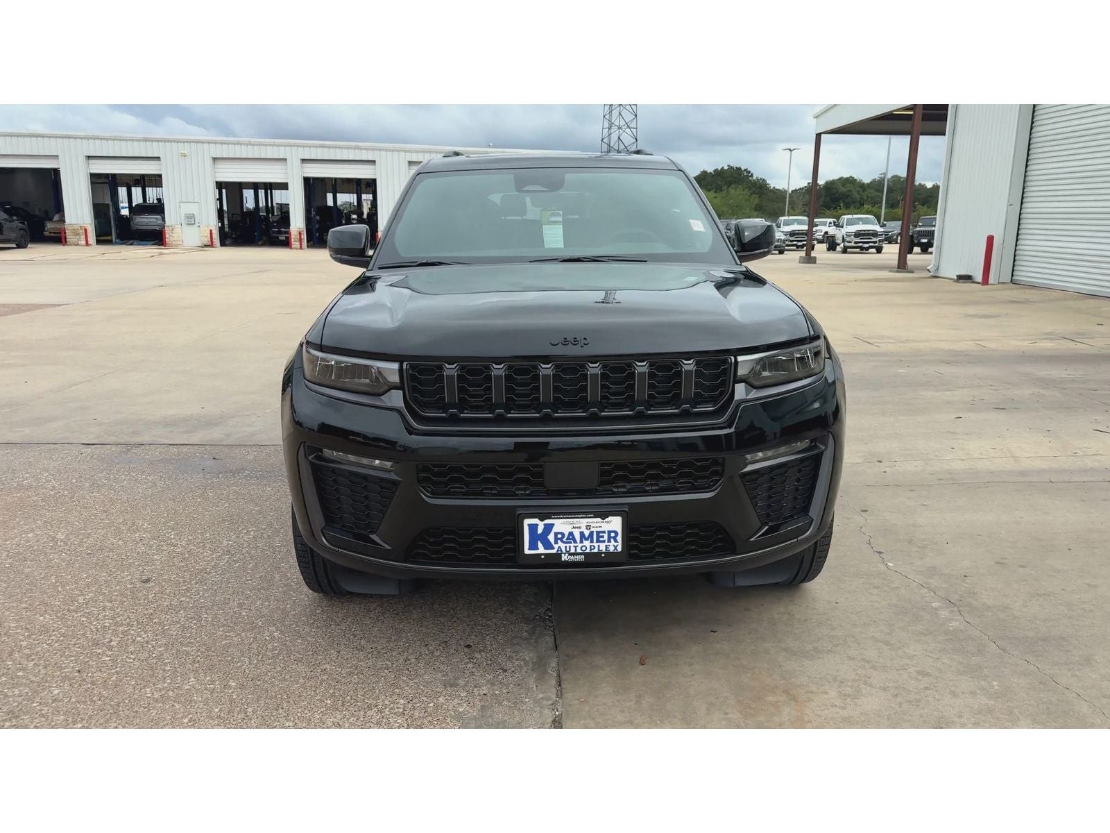 2027 Jeep Grand Cherokee Limited