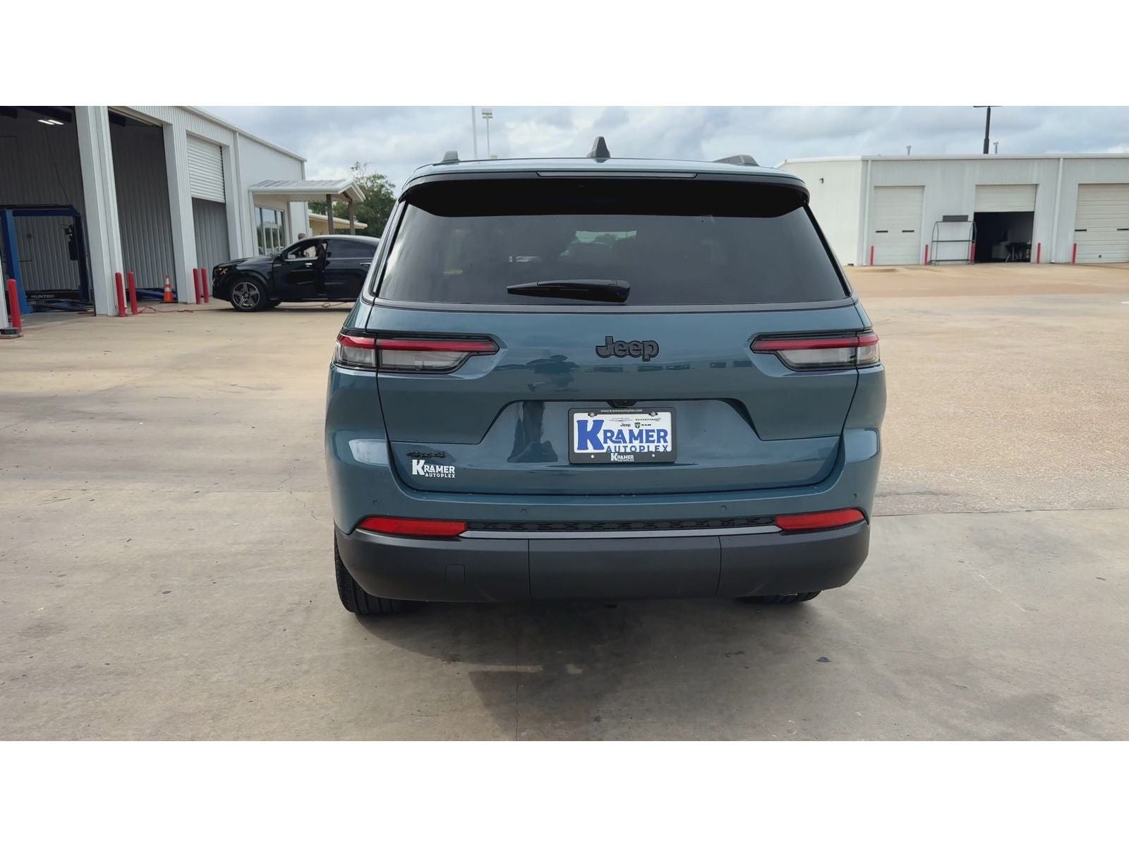 2027 Jeep Grand Cherokee Limited