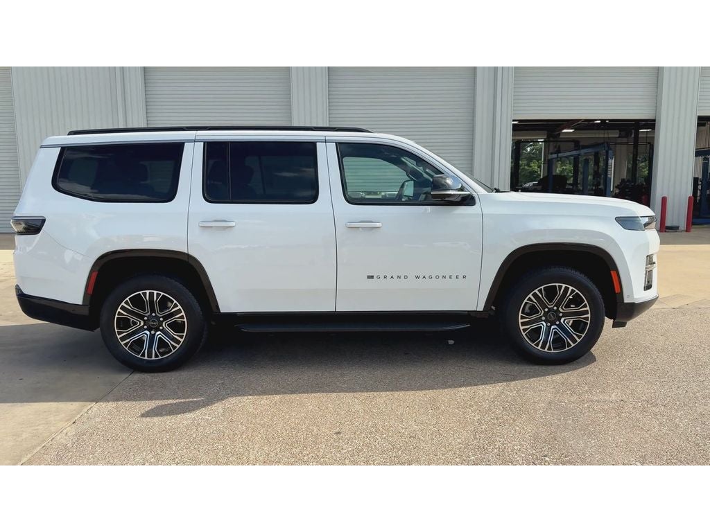 2026 Jeep Grand Wagoneer Base