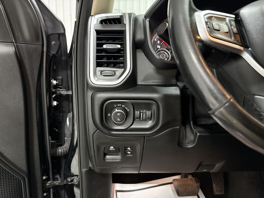 2019 RAM 1500 Big Horn/Lone Star Crew Cab 4x2 5'7' Box