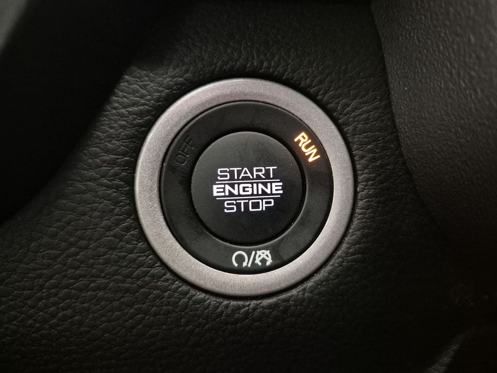 2025 RAM 1500 Lone Star Crew Cab 4x4 5'7' Box