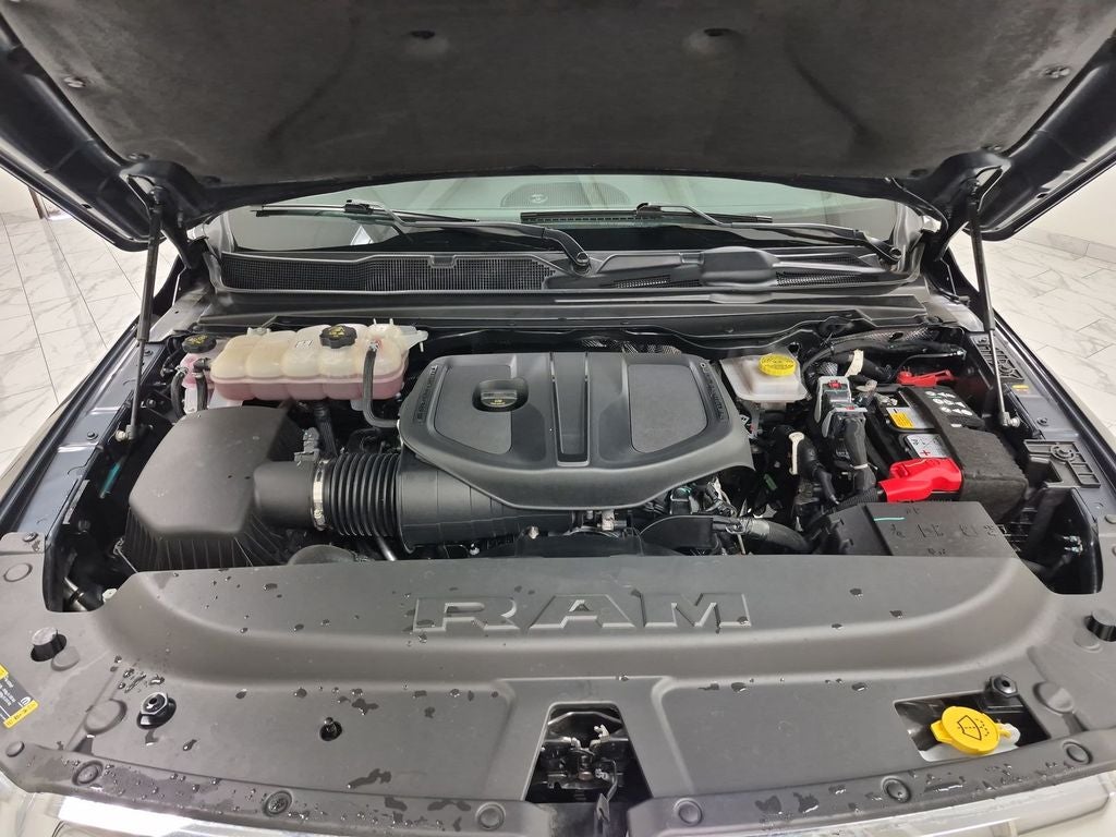 2025 RAM 1500 Lone Star Crew Cab 4x4 5'7' Box