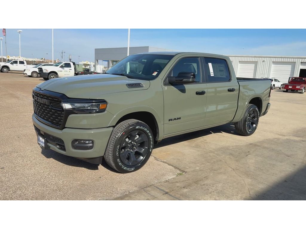 2026 RAM Ram 1500 RAM 1500 LONE STAR CREW CAB 4X4 5'7' BOX