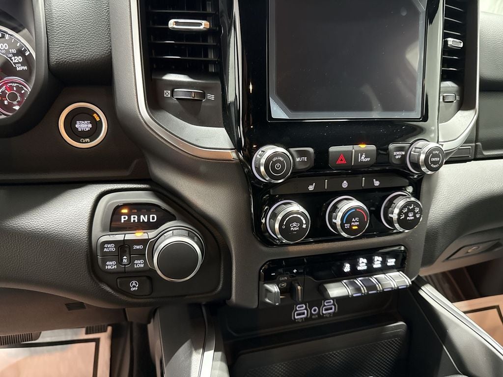 2026 RAM Ram 1500 RAM 1500 LONE STAR CREW CAB 4X4 5'7' BOX