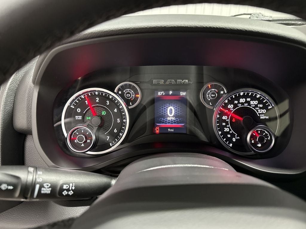 2026 RAM Ram 1500 RAM 1500 LONE STAR CREW CAB 4X4 5'7' BOX