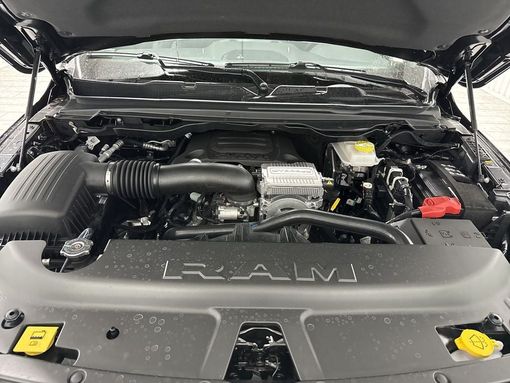 2026 RAM Ram 1500 RAM 1500 LONE STAR CREW CAB 4X4 5'7' BOX