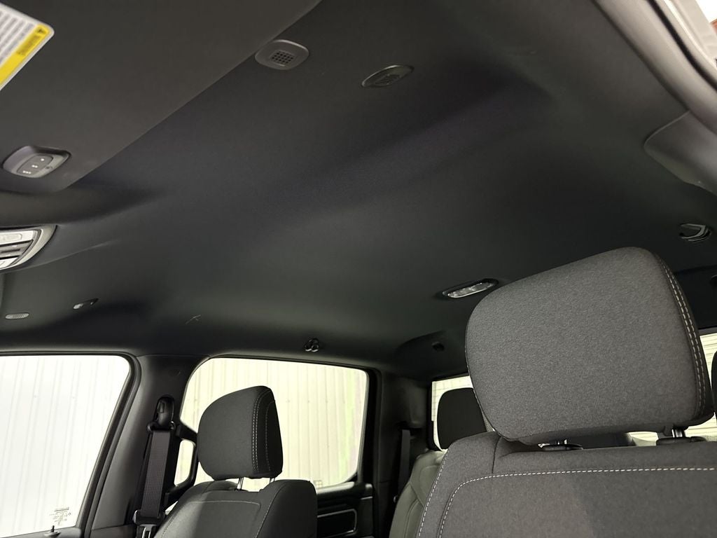 2026 RAM Ram 1500 RAM 1500 LONE STAR CREW CAB 4X4 5'7' BOX