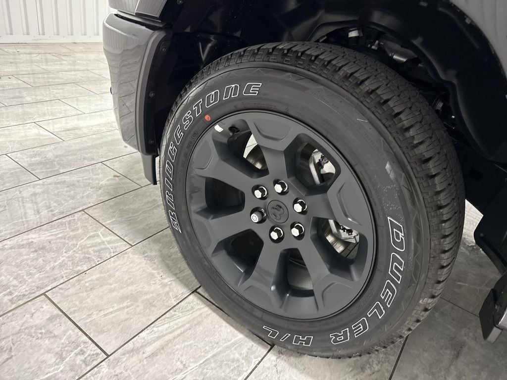 2026 RAM Ram 1500 RAM 1500 LONE STAR CREW CAB 4X4 5'7' BOX