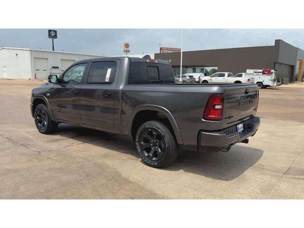 2026 RAM Ram 1500 RAM 1500 LONE STAR CREW CAB 4X4 5'7' BOX