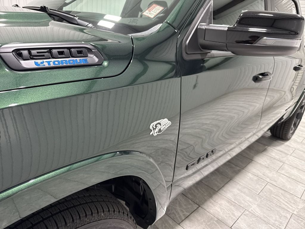 2026 RAM Ram 1500 RAM 1500 LONE STAR CREW CAB 4X4 5'7' BOX