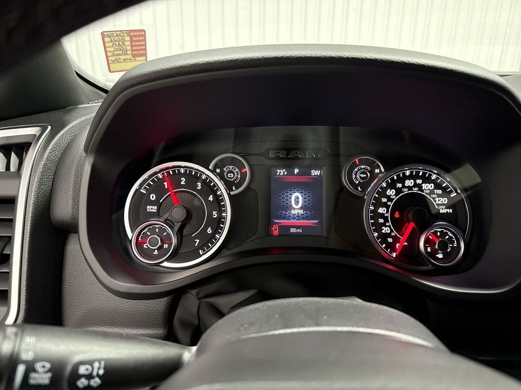 2026 RAM Ram 1500 RAM 1500 LONE STAR CREW CAB 4X4 5'7' BOX