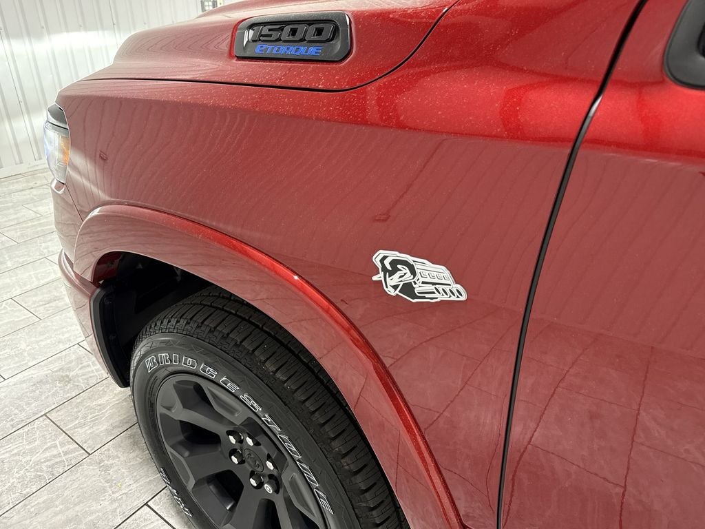 2026 RAM Ram 1500 RAM 1500 LONE STAR CREW CAB 4X4 5'7' BOX