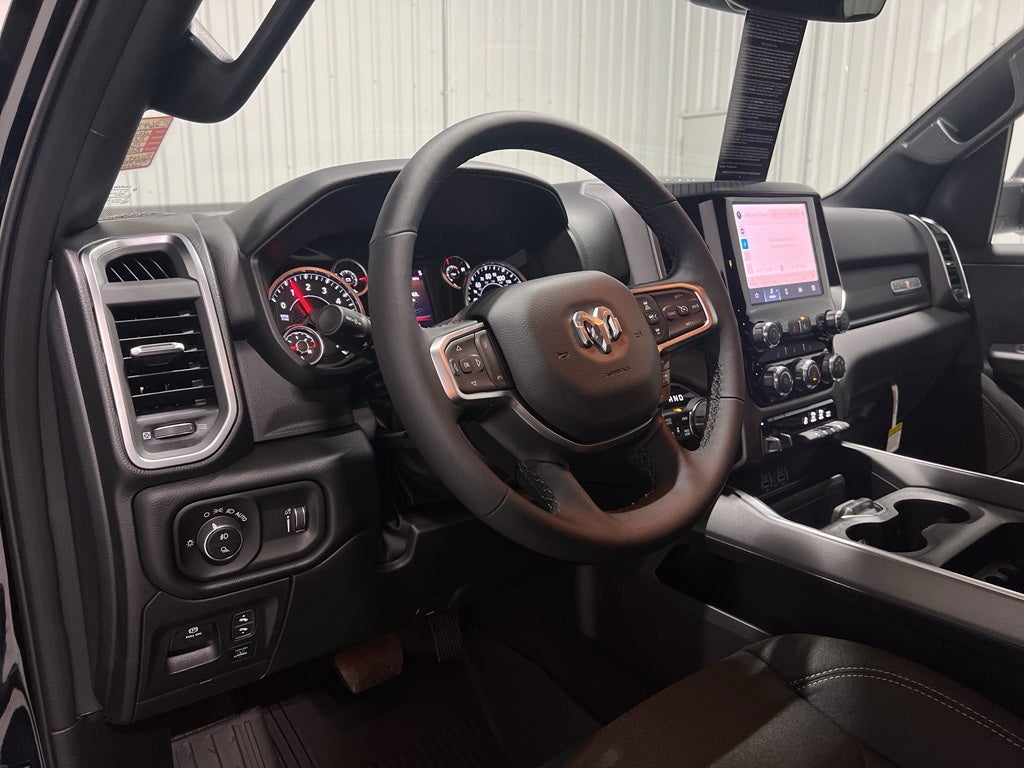 2026 RAM Ram 1500 RAM 1500 LONE STAR CREW CAB 4X4 5'7' BOX