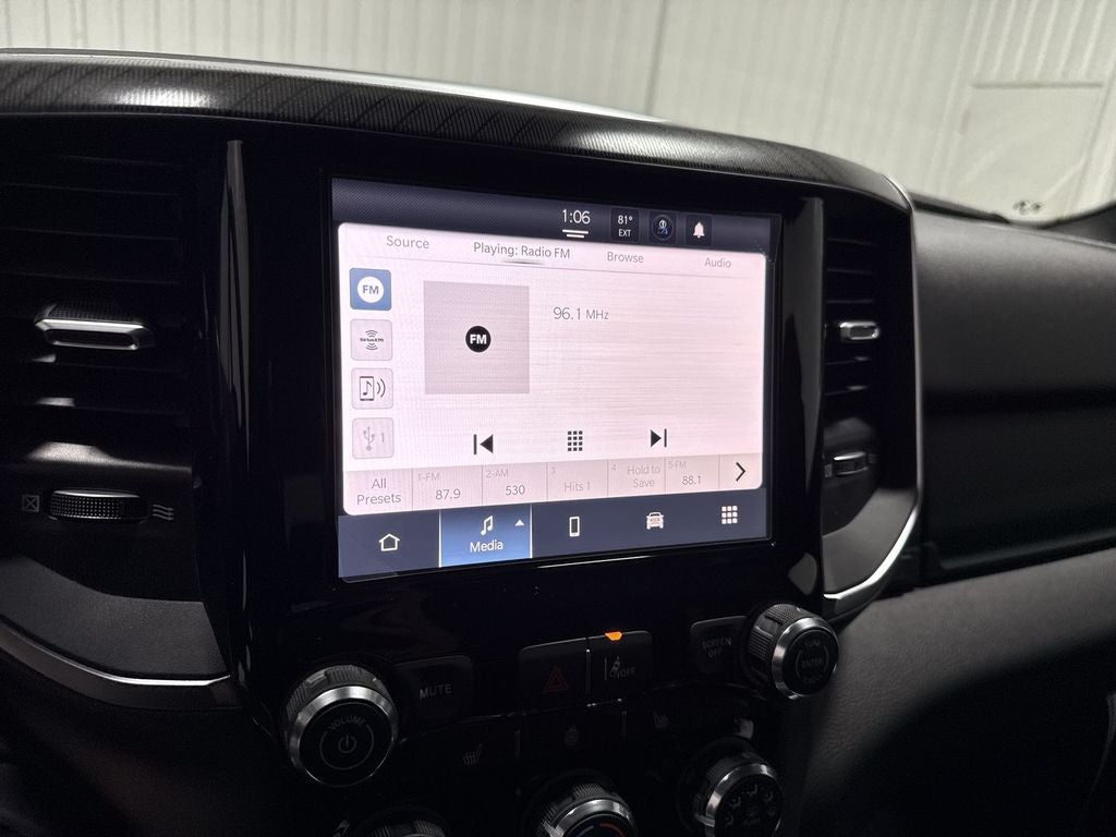 2026 RAM Ram 1500 RAM 1500 LONE STAR CREW CAB 4X4 5'7' BOX