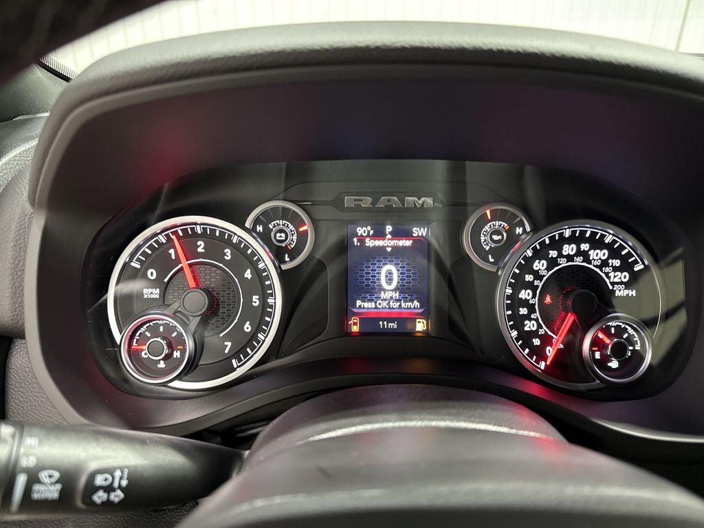 2026 RAM Ram 1500 RAM 1500 LONE STAR CREW CAB 4X4 5'7' BOX