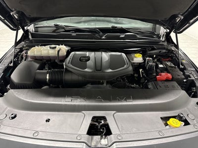 2025 RAM 1500 Warlock Crew Cab 4x4 5'7' Box