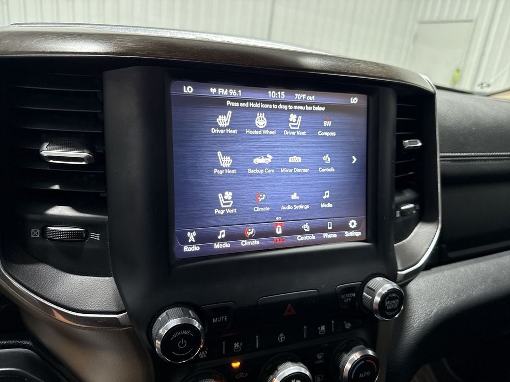 2021 RAM 1500 Laramie Crew Cab 4x4 5'7' Box