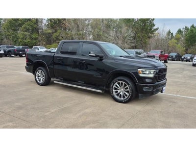 2019 RAM 1500 Laramie Crew Cab 4x4 5'7' Box