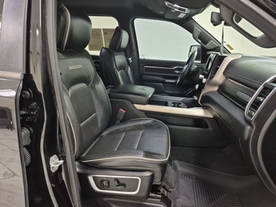 2019 RAM 1500 Laramie Crew Cab 4x4 5'7' Box