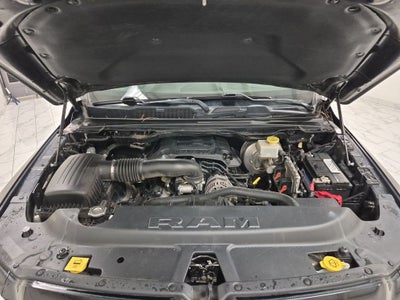 2019 RAM 1500 Laramie Crew Cab 4x4 5'7' Box