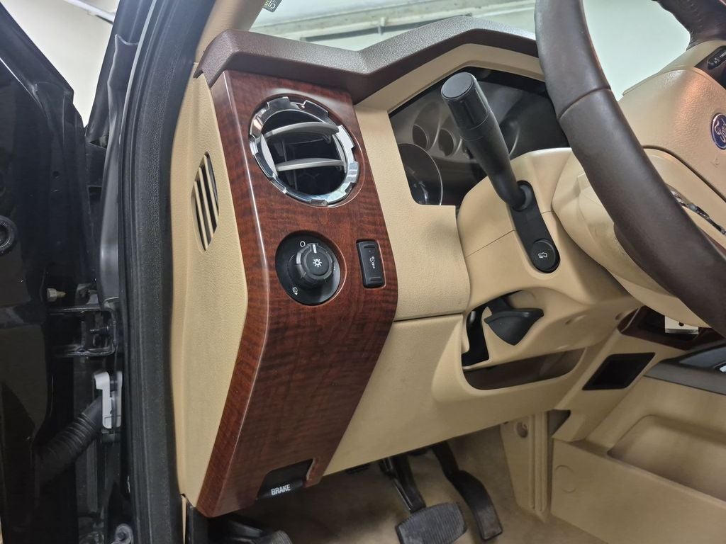 2013 Ford F-250 Lariat