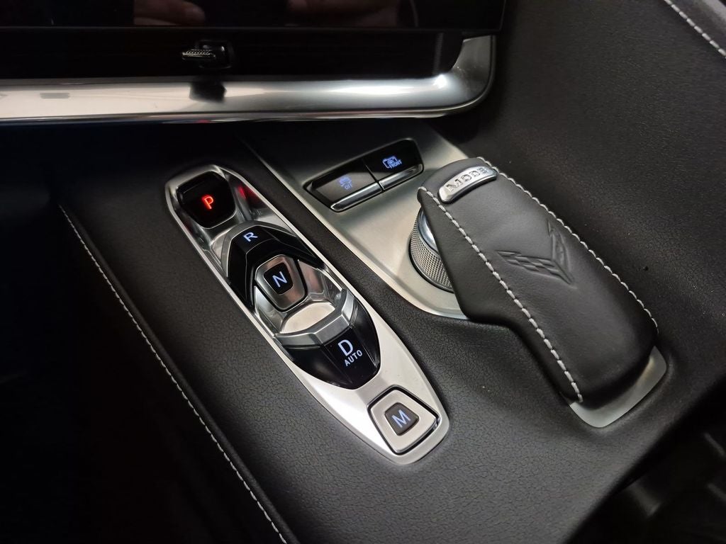 2023 Chevrolet Corvette 2LT