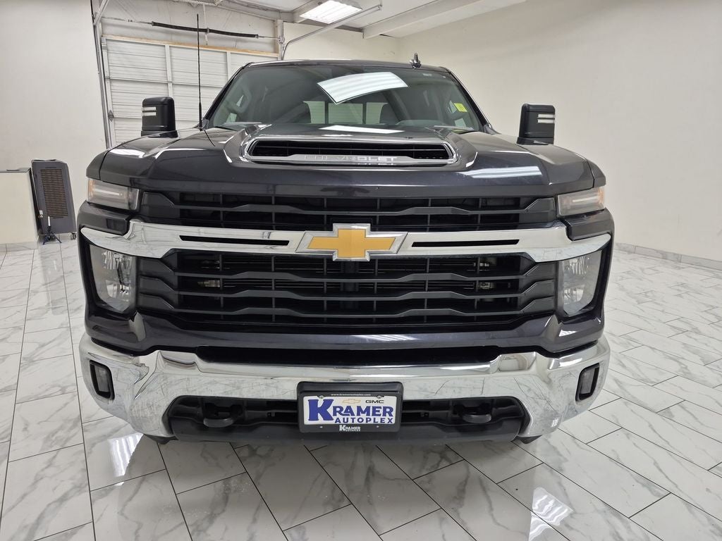 2024 Chevrolet Silverado 2500HD 4WD Crew Cab Standard Bed LT