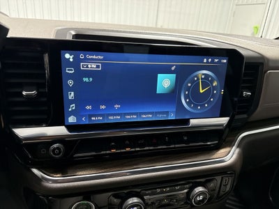 2023 Chevrolet Silverado 1500 2WD Crew Cab Short Bed LT