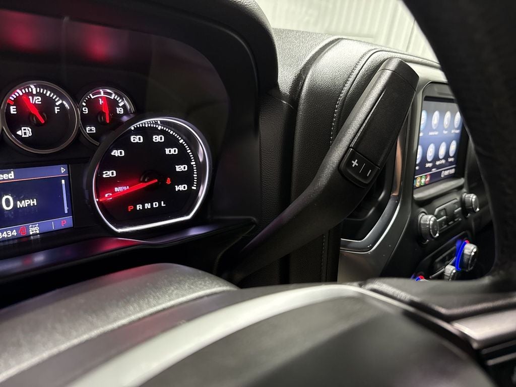 2020 Chevrolet Silverado RST