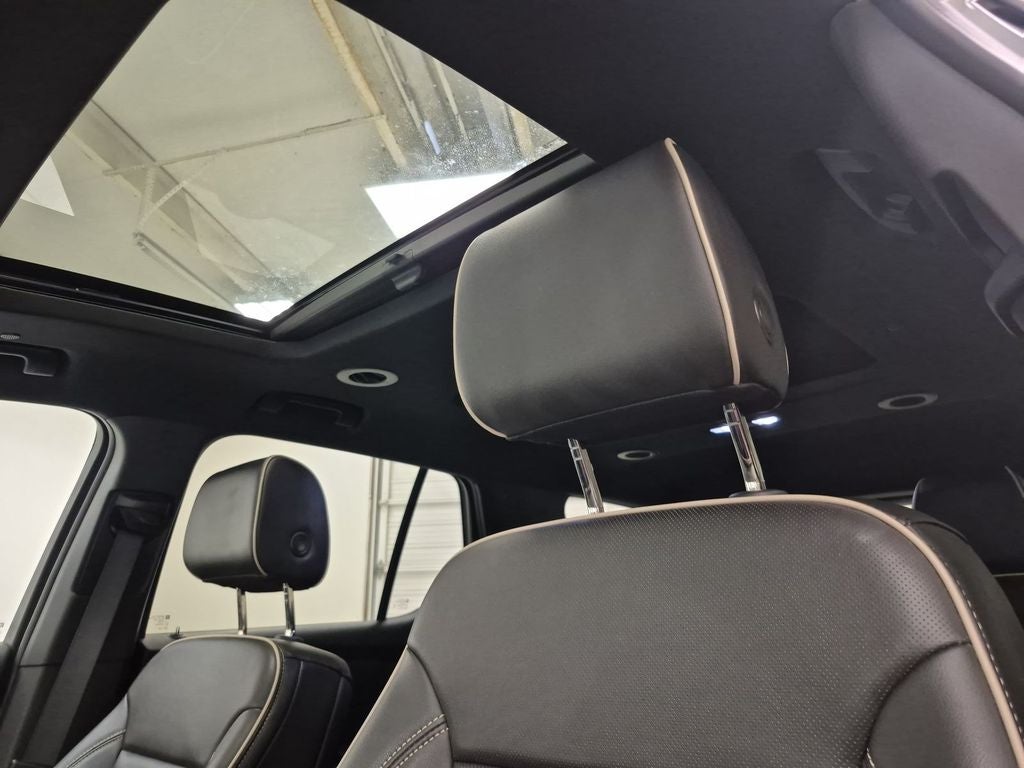 2023 Chevrolet Traverse FWD Premier