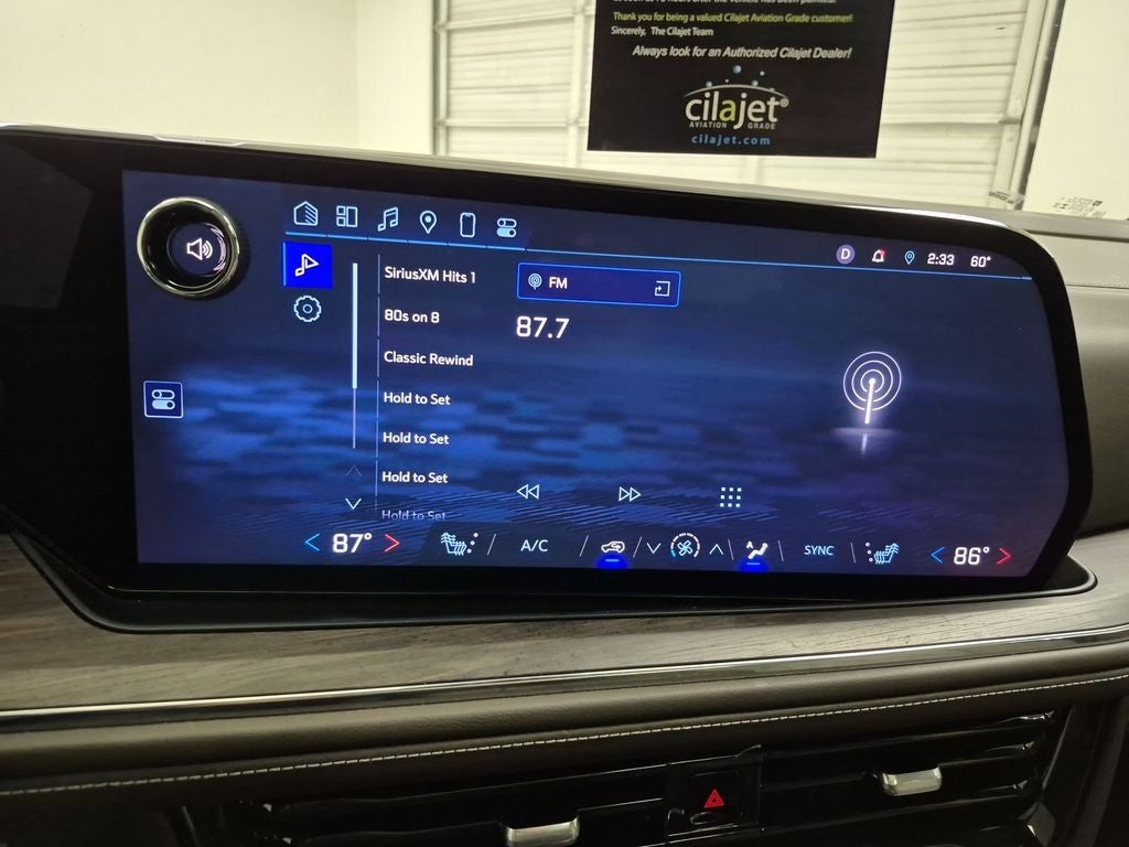 2025 Chevrolet Suburban 4WD Z71