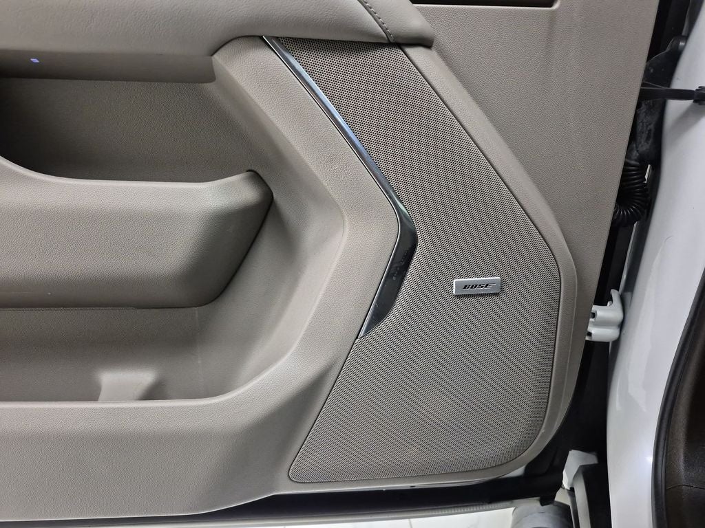 2025 Chevrolet Suburban 4WD Z71