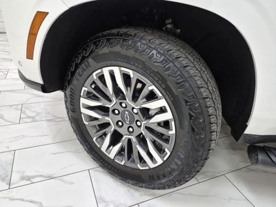 2025 Chevrolet Suburban 4WD Z71