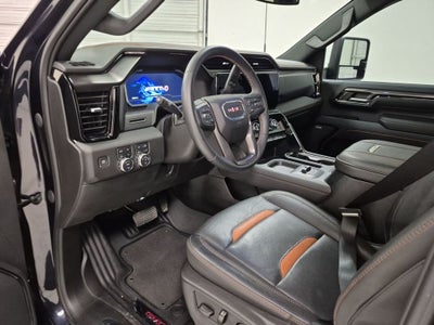 2024 GMC Sierra 2500HD 4WD Crew Cab Standard Bed AT4