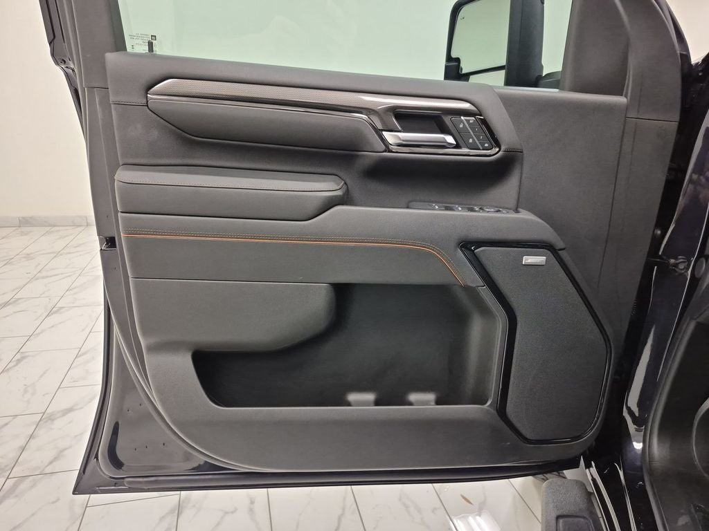 2024 GMC Sierra 2500HD 4WD Crew Cab Standard Bed AT4