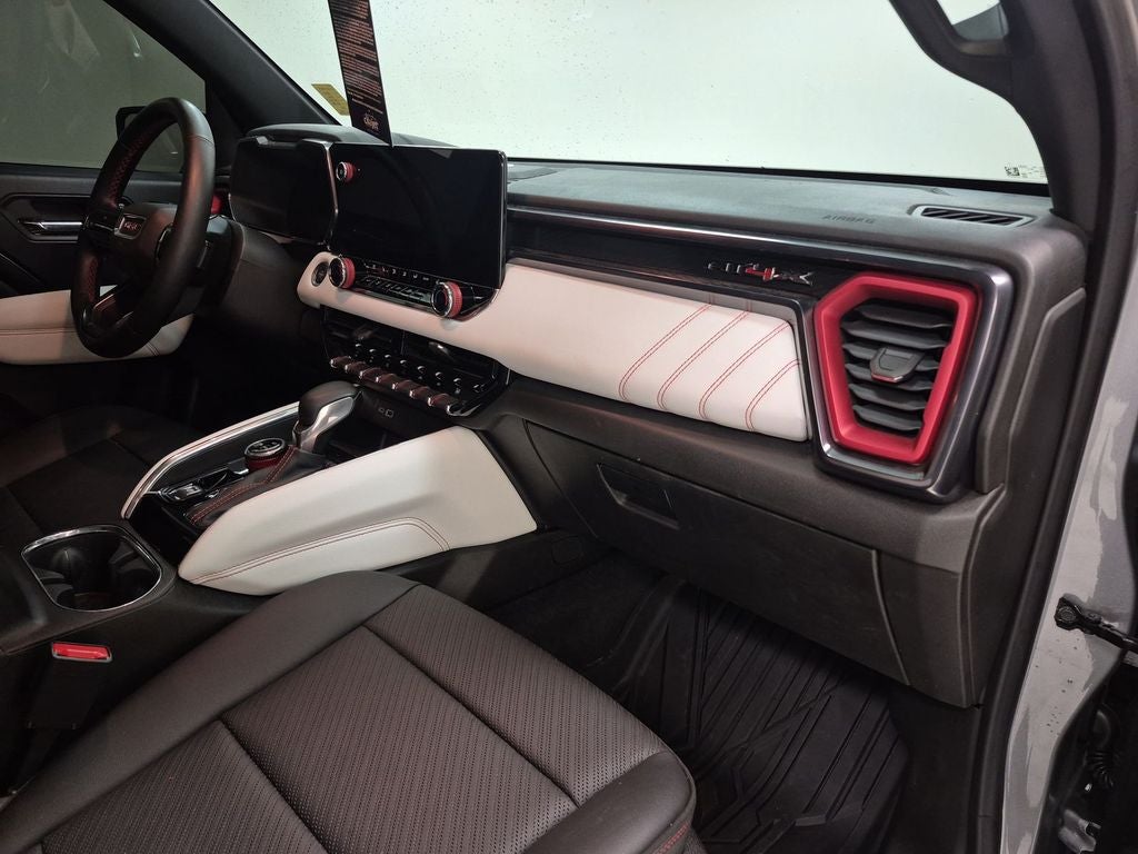 2024 GMC Canyon 4WD AT4X