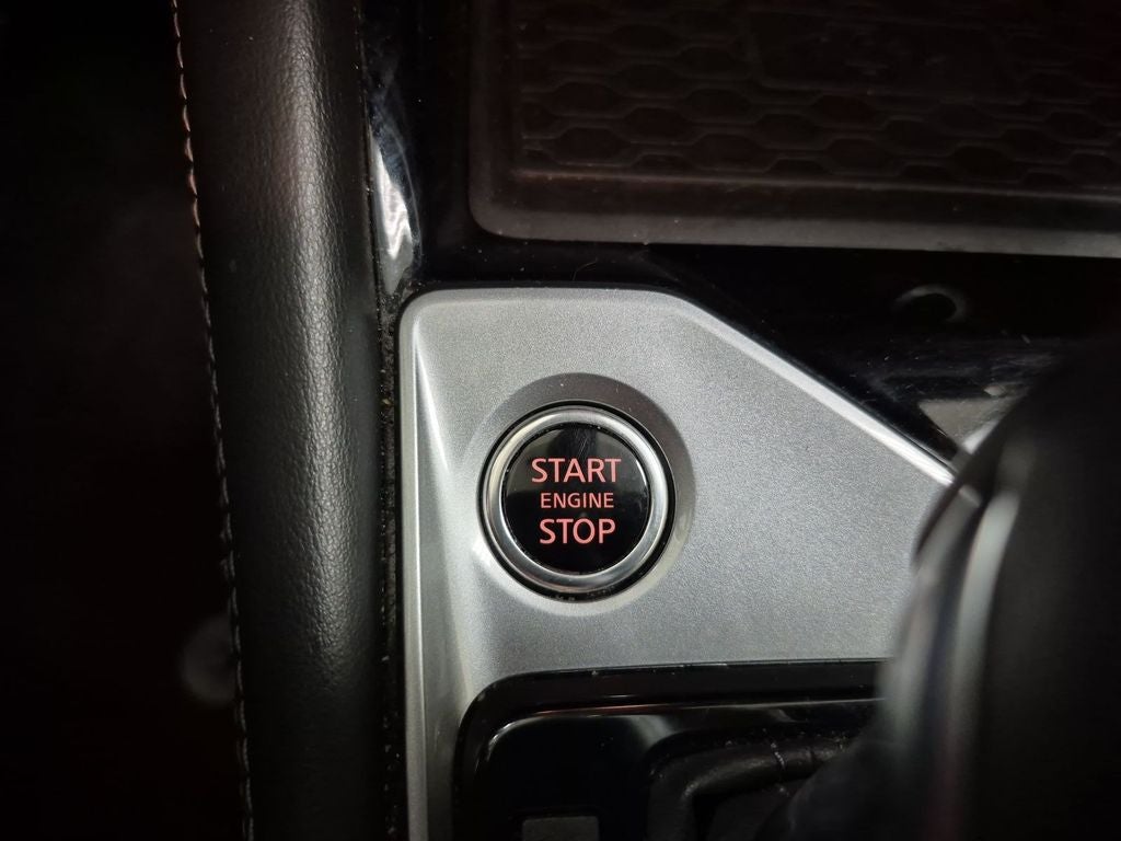 2023 Nissan Altima SL FWD