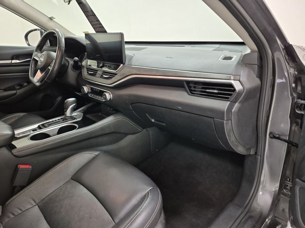 2023 Nissan Altima SL FWD
