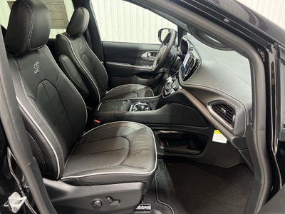 2026 Chrysler Pacifica PACIFICA LIMITED