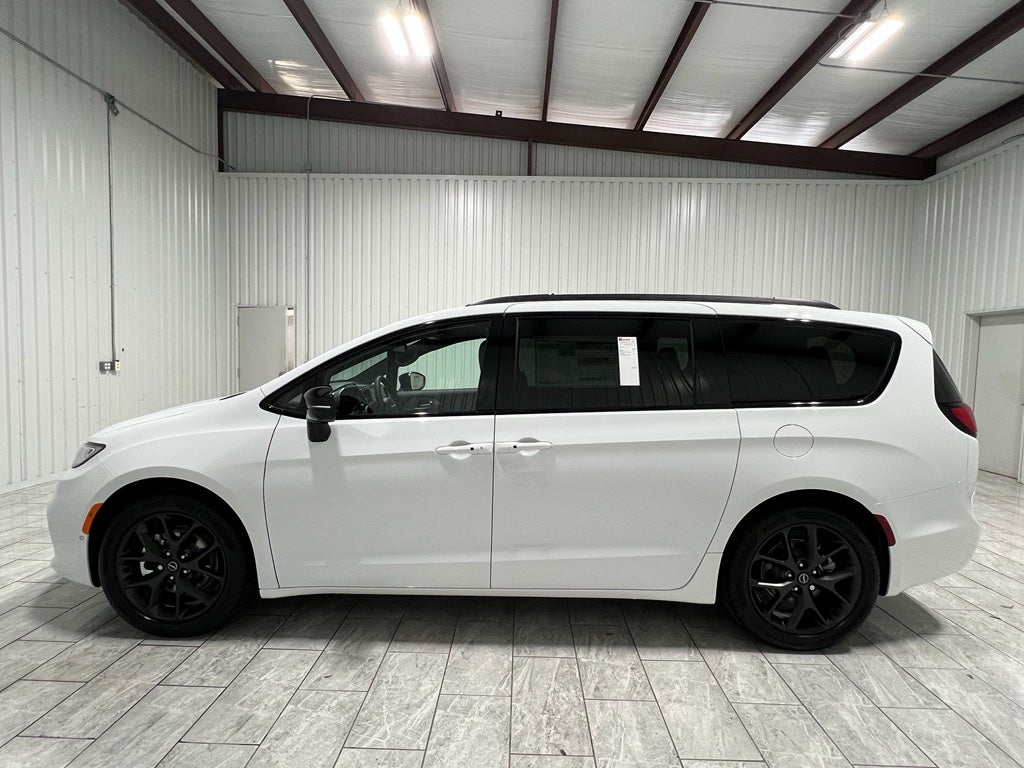 2026 Chrysler Pacifica PACIFICA LIMITED