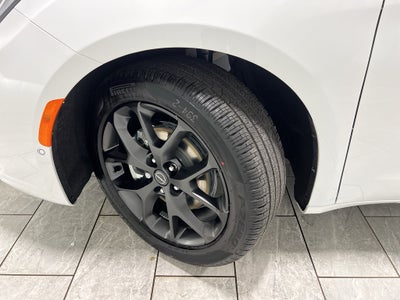 2026 Chrysler Pacifica PACIFICA LIMITED