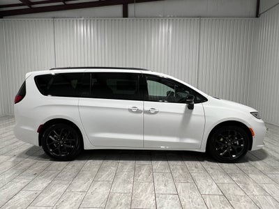 2026 Chrysler Pacifica PACIFICA LIMITED
